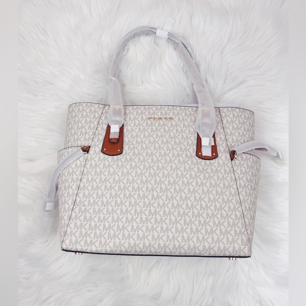 Michael Kors Logo Bag✨ Brand New